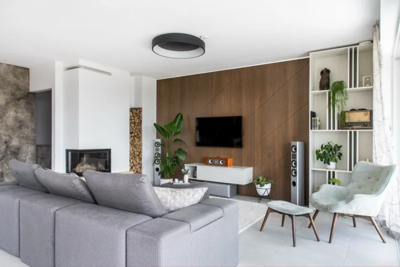 Sunny Home at the City's Peak