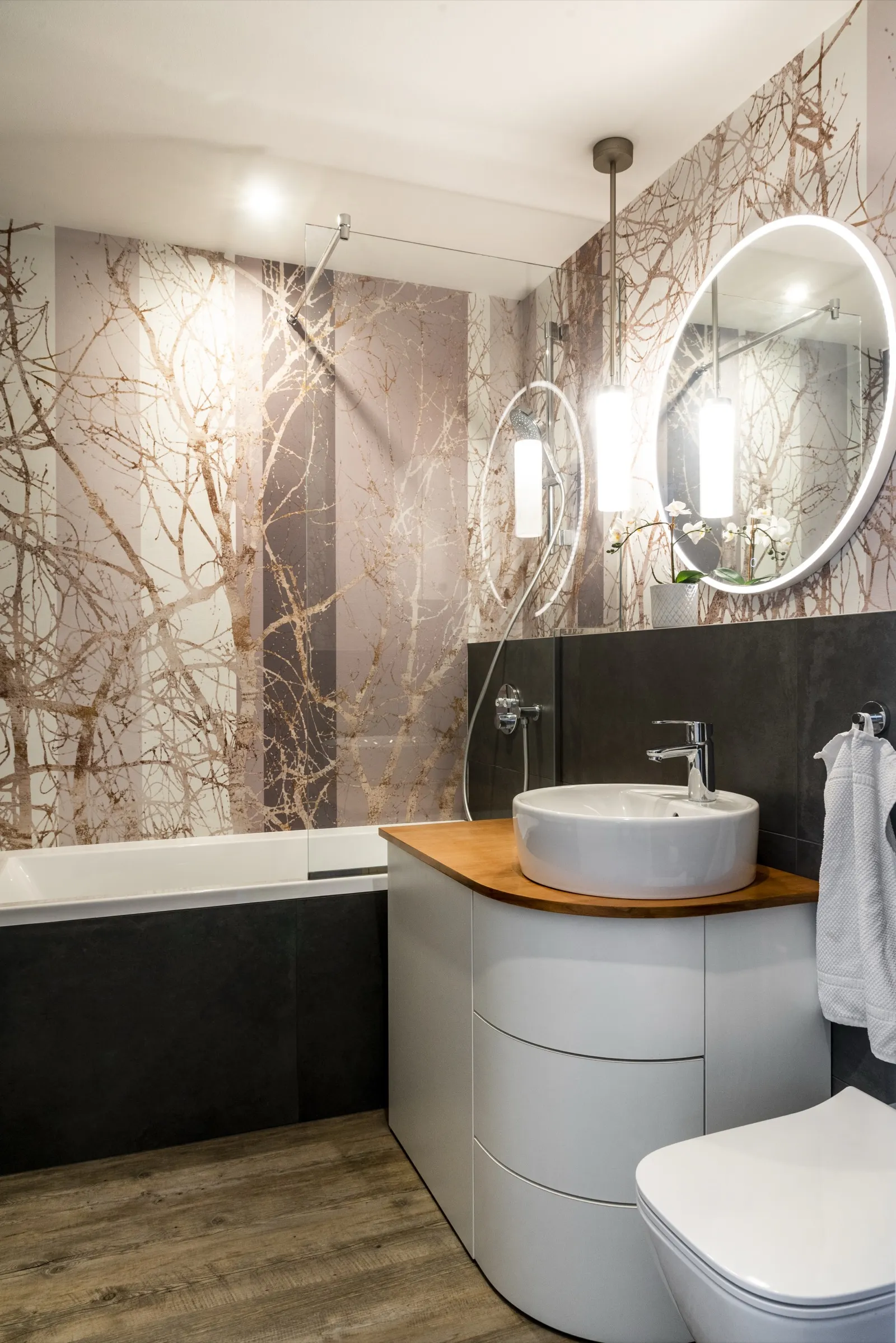 Living room with diagonal LED ceiling