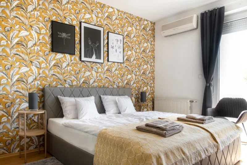 Where Everyone Longs to Return