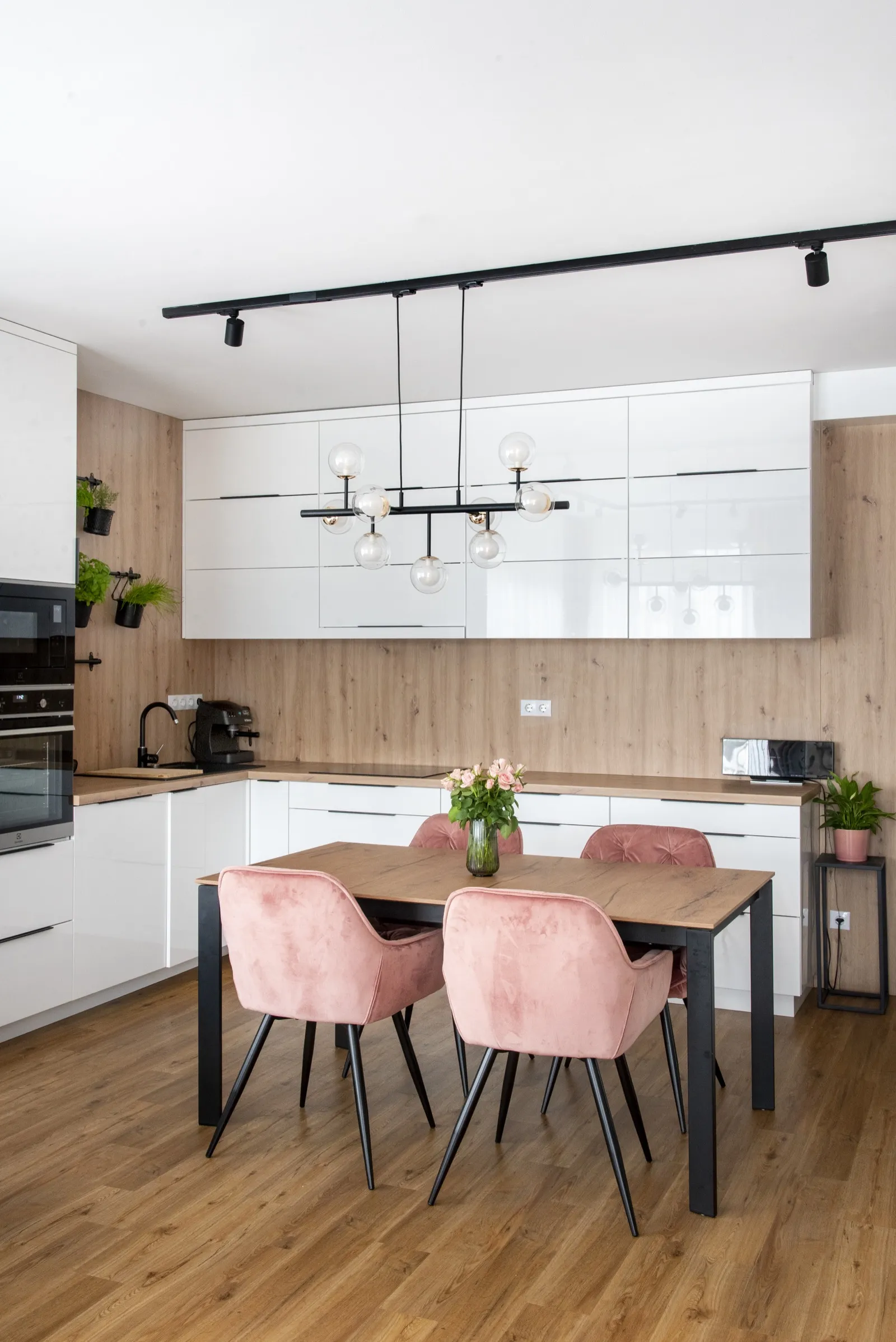 Bathroom with hand-painted flower