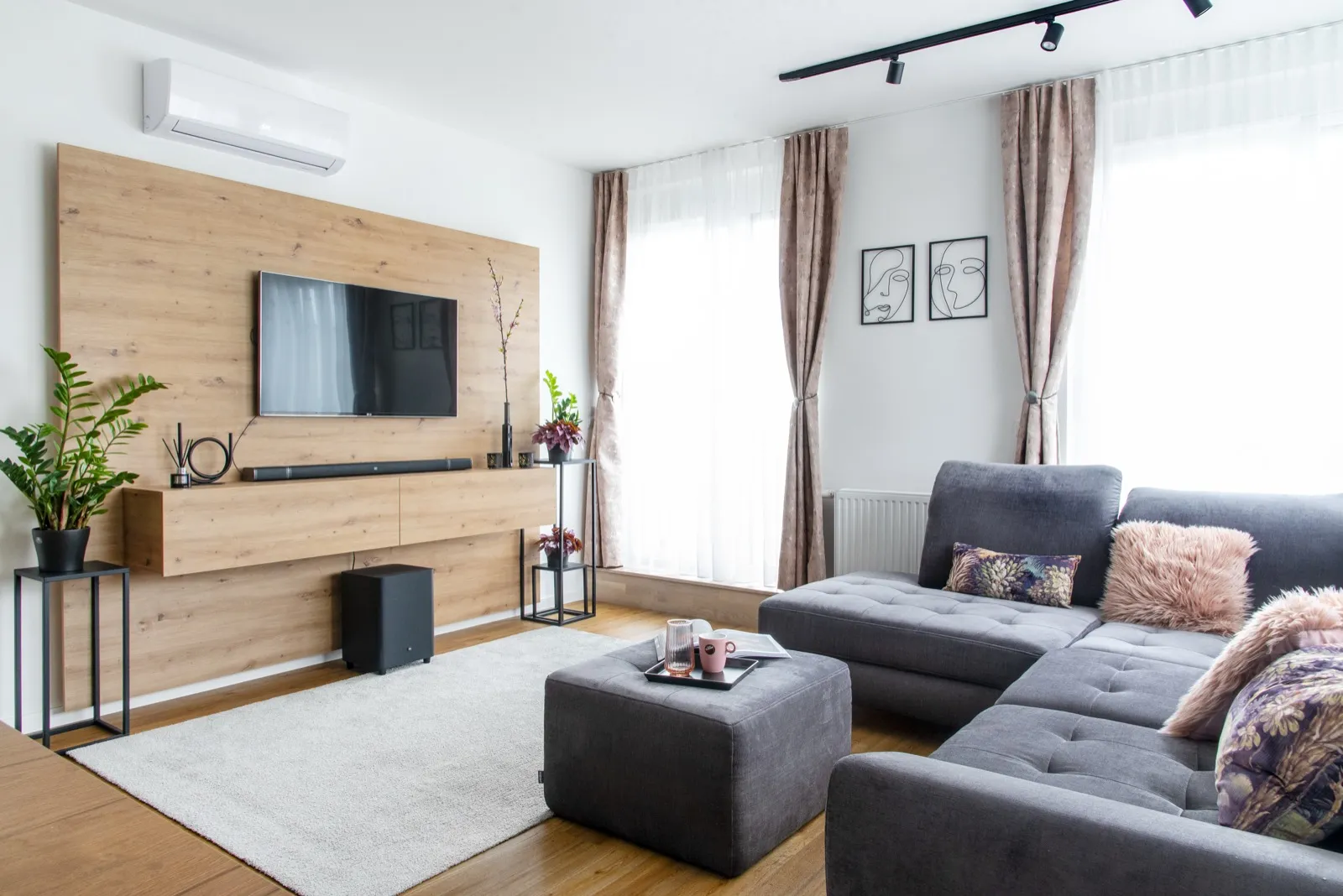 Hallway connecting living spaces